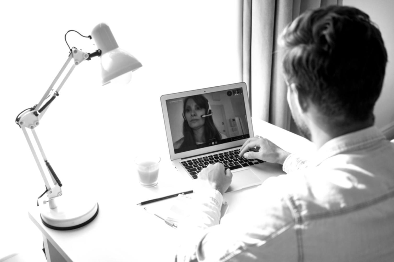 Moderne Arbeitsumgebung für Startup-Gründer